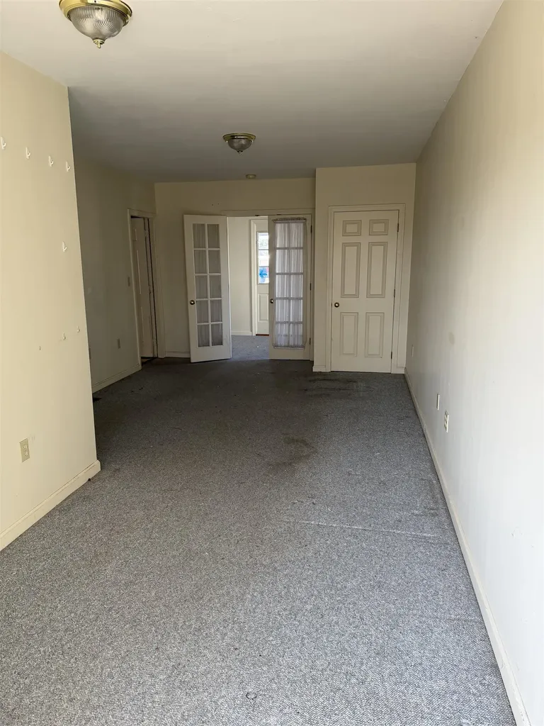 127 Daniel Webster Highway Merrimack NH 03054