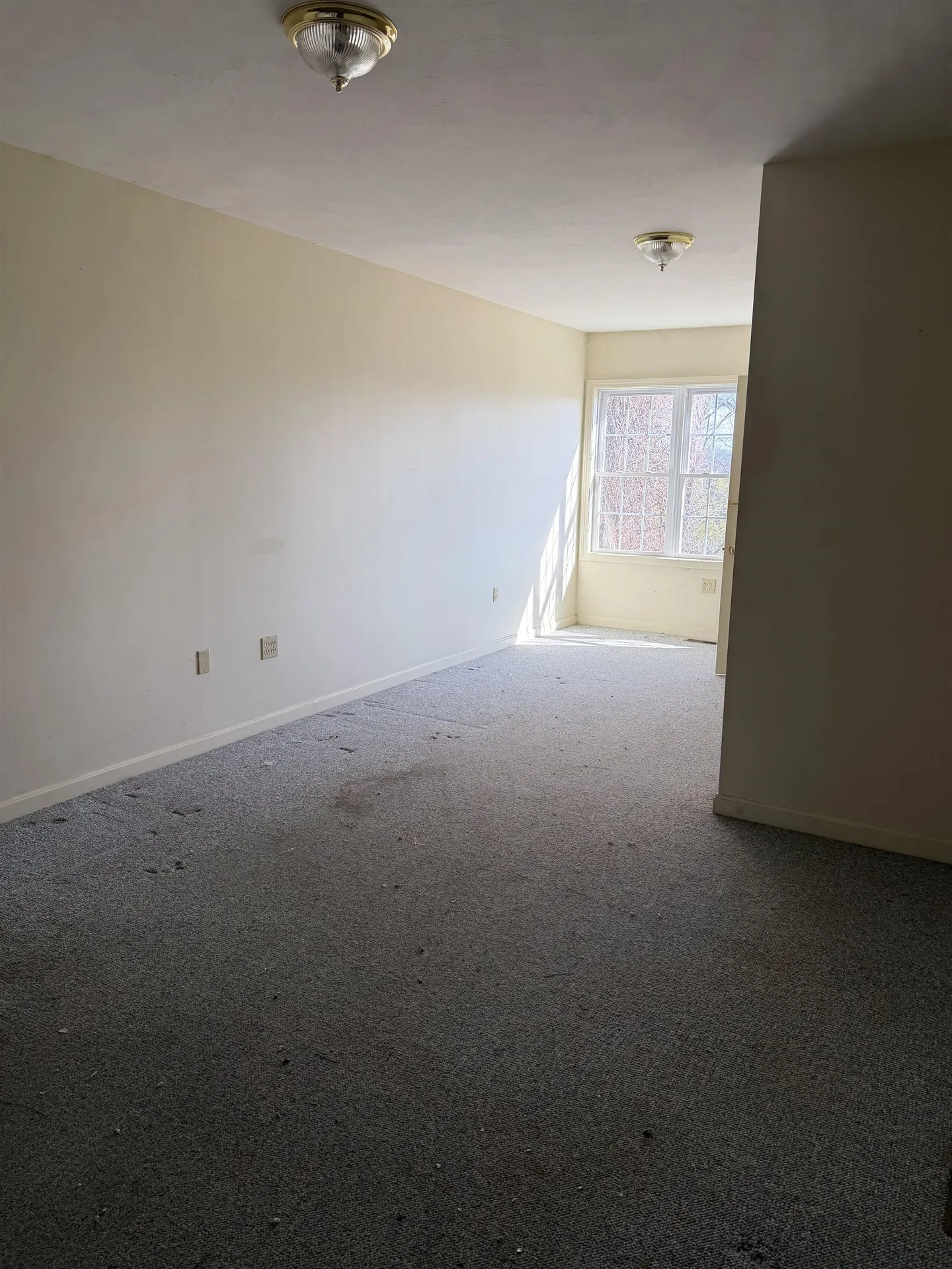 127 Daniel Webster Highway Merrimack NH 03054