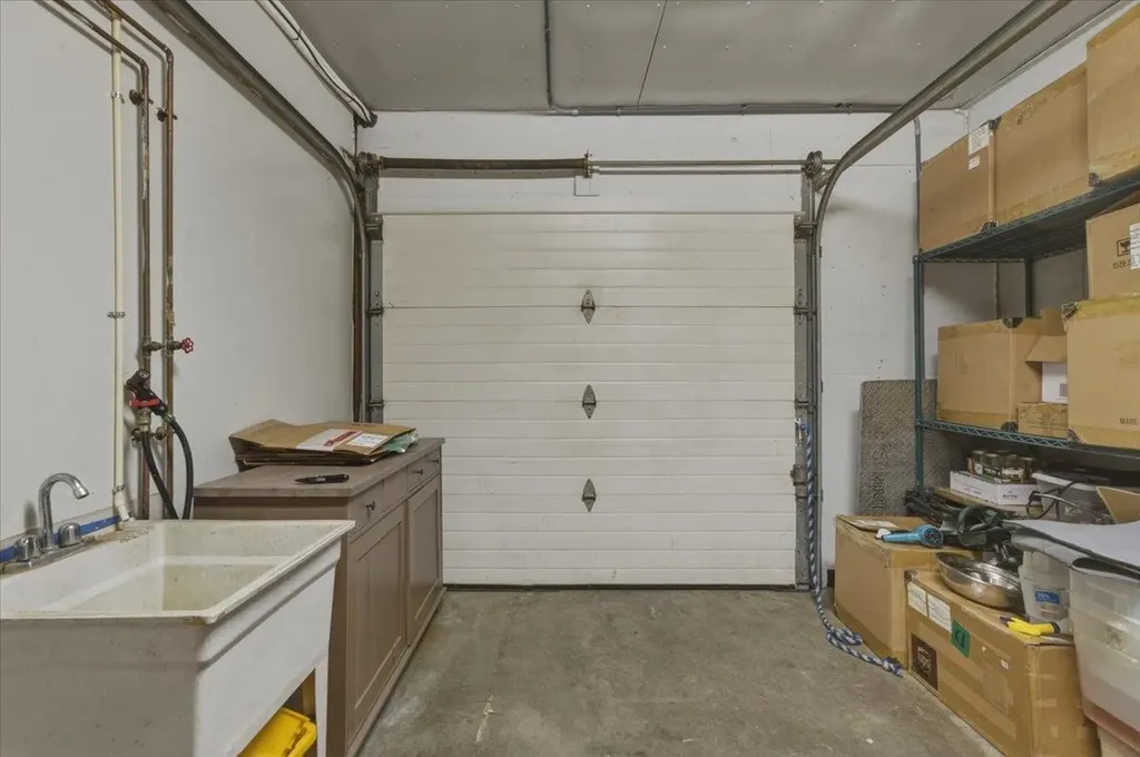 25 Mountain View Street Bristol VT 05443