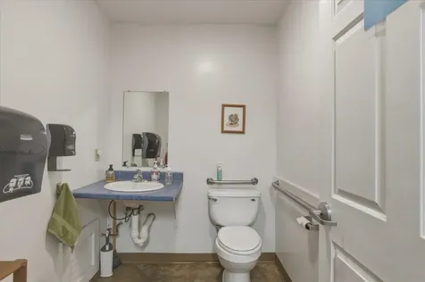 25 Mountain View Street Bristol VT 05443