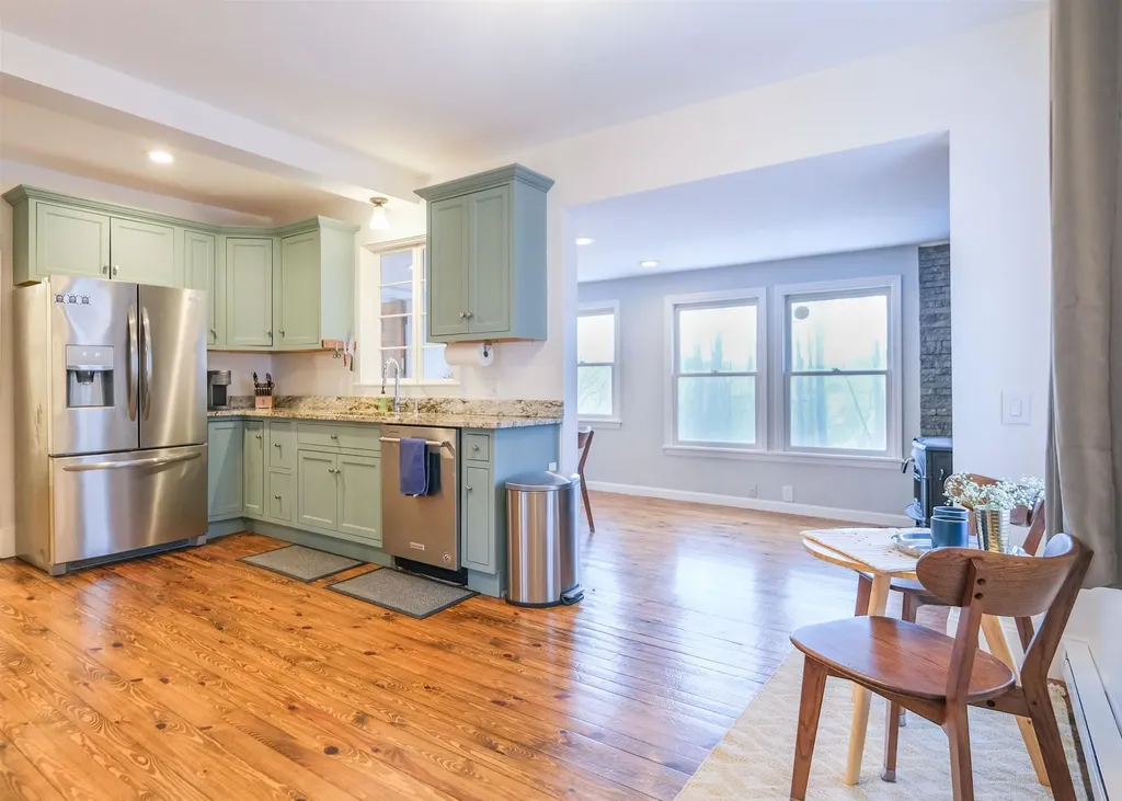 8 Okemo Heights Ludlow VT 05149