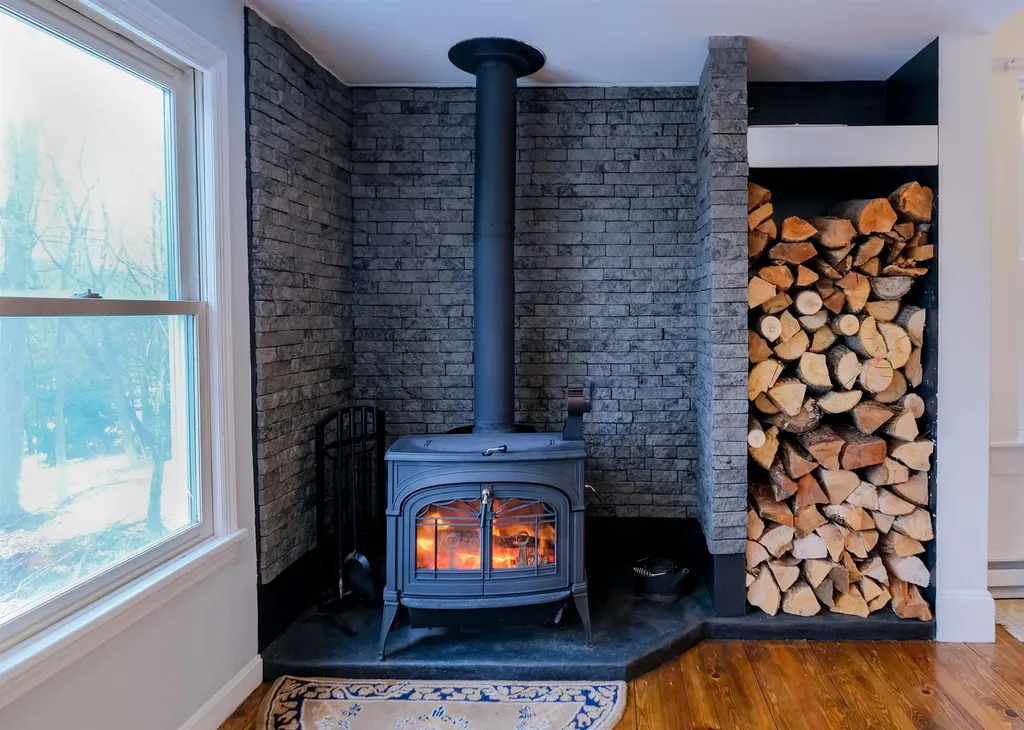 8 Okemo Heights Ludlow VT 05149