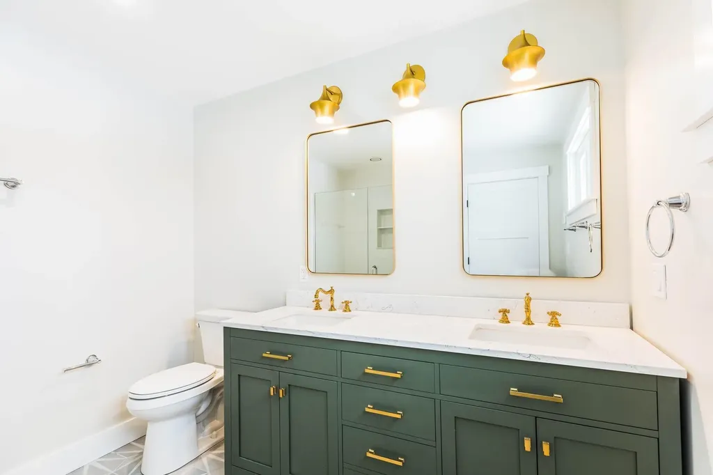 3 Cemetery Road Greenland NH 03840