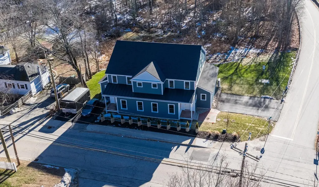 3 Cemetery Road Greenland NH 03840