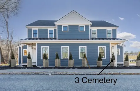 3 Cemetery Road Greenland NH 03840