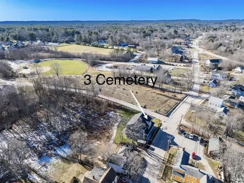 3 Cemetery Road Greenland NH 03840