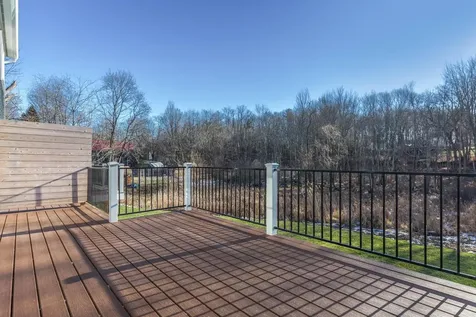 3 Cemetery Road Greenland NH 03840