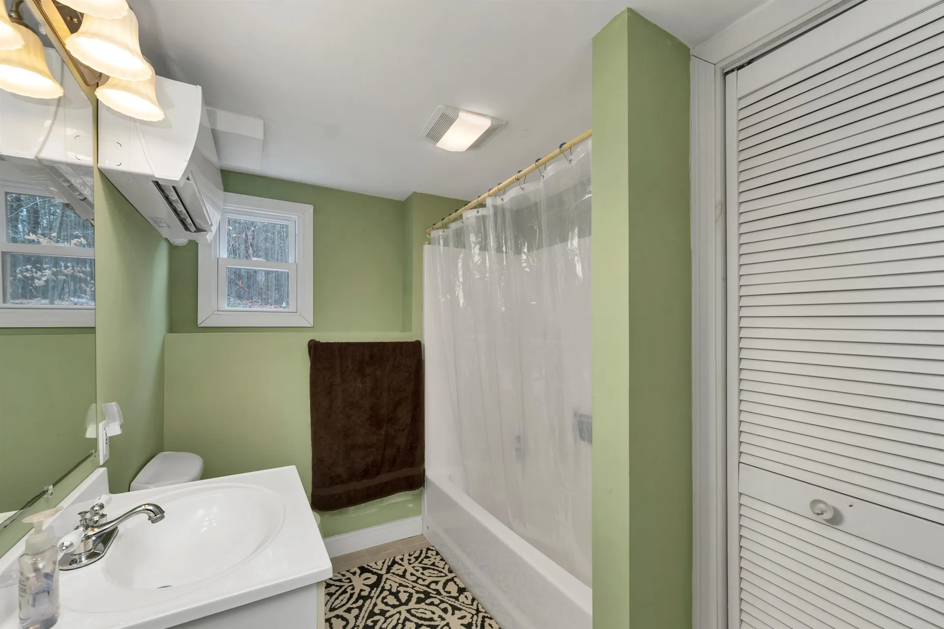24 Buckboard Drive Gilford NH 03249