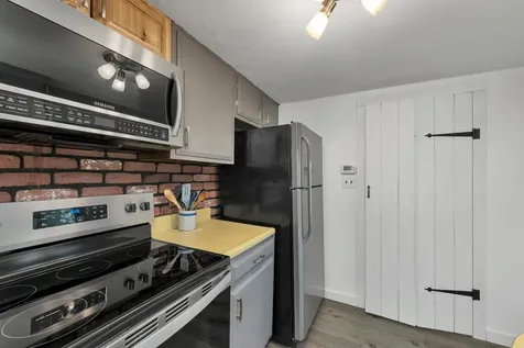 24 Buckboard Drive Gilford NH 03249
