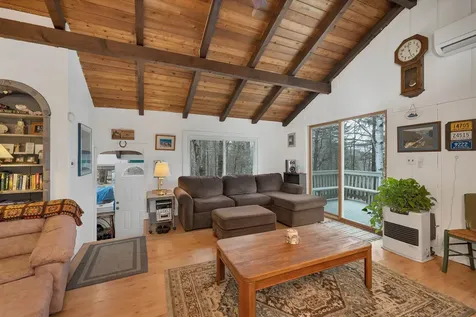 24 Buckboard Drive Gilford NH 03249