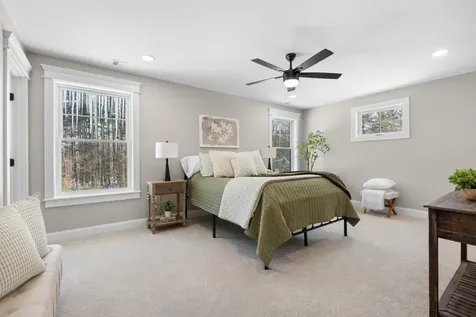 23 Porcupine Way Barrington NH 03825