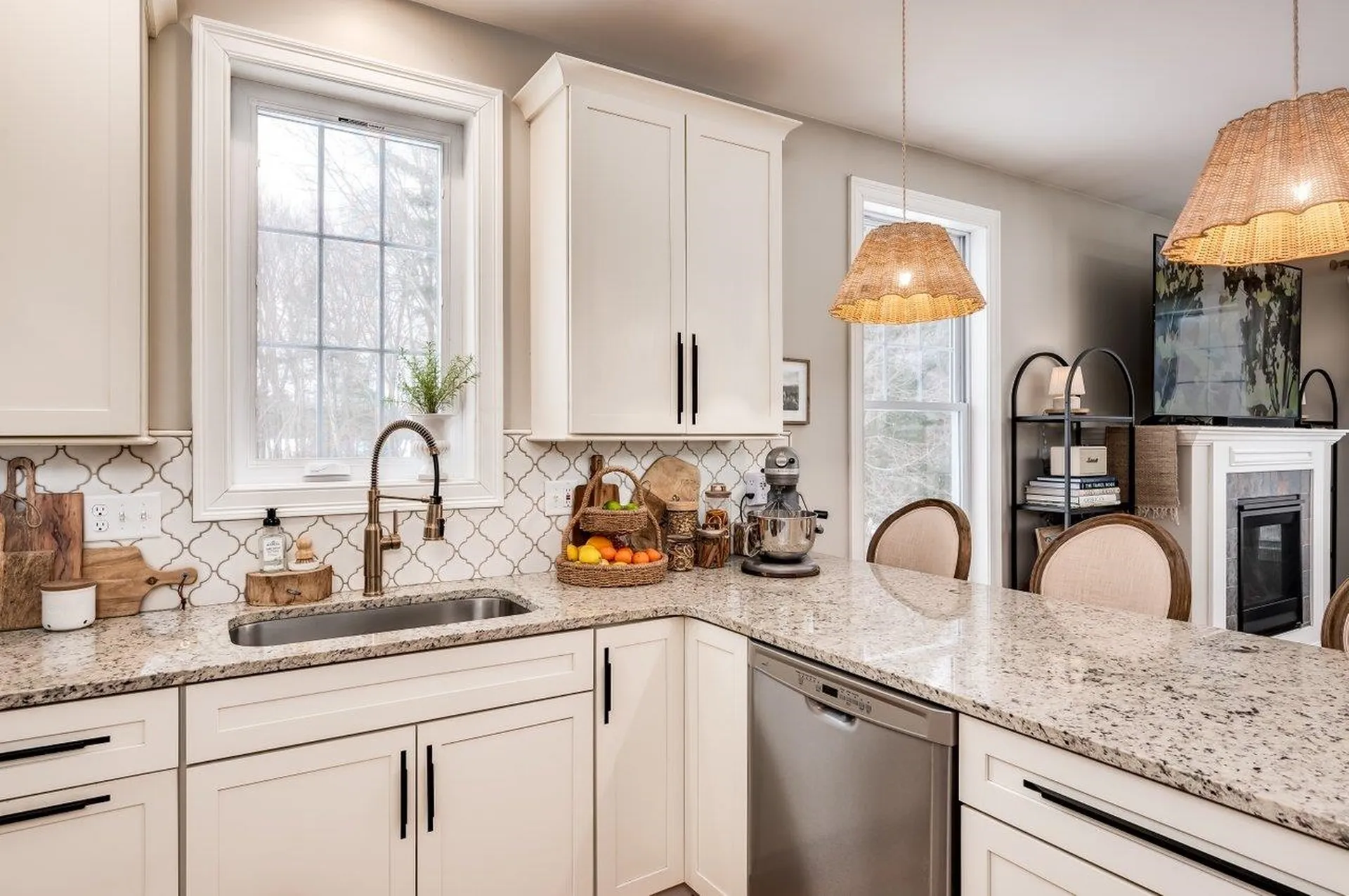 8 Cider Mill Lane Stratham NH 03885