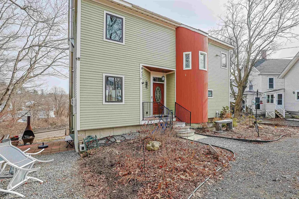 42 N Main Street Boscawen NH 03303