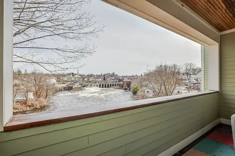 42 N Main Street Boscawen NH 03303