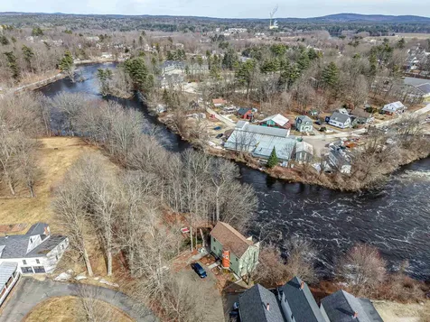 42 N Main Street Boscawen NH 03303