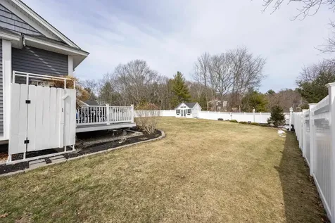 8 Grover Lane Kittery ME 03904