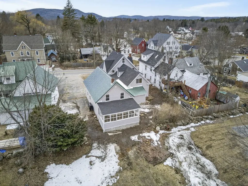 70 Bridge Street Hillsborough NH 03244