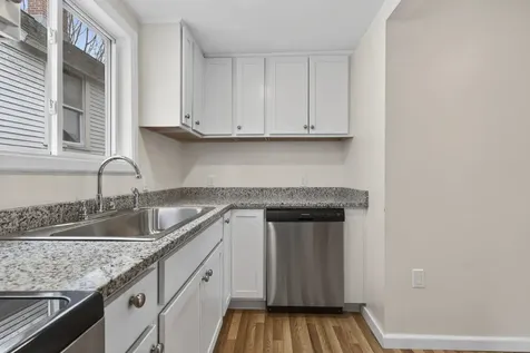 70 Bridge Street Hillsborough NH 03244