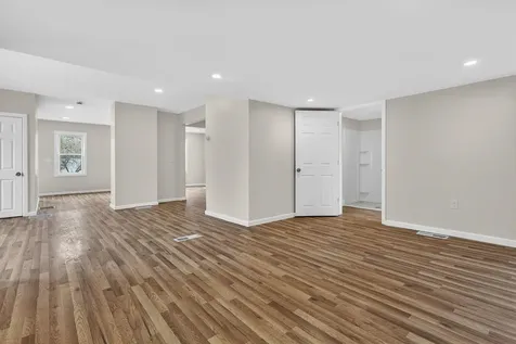 70 Bridge Street Hillsborough NH 03244