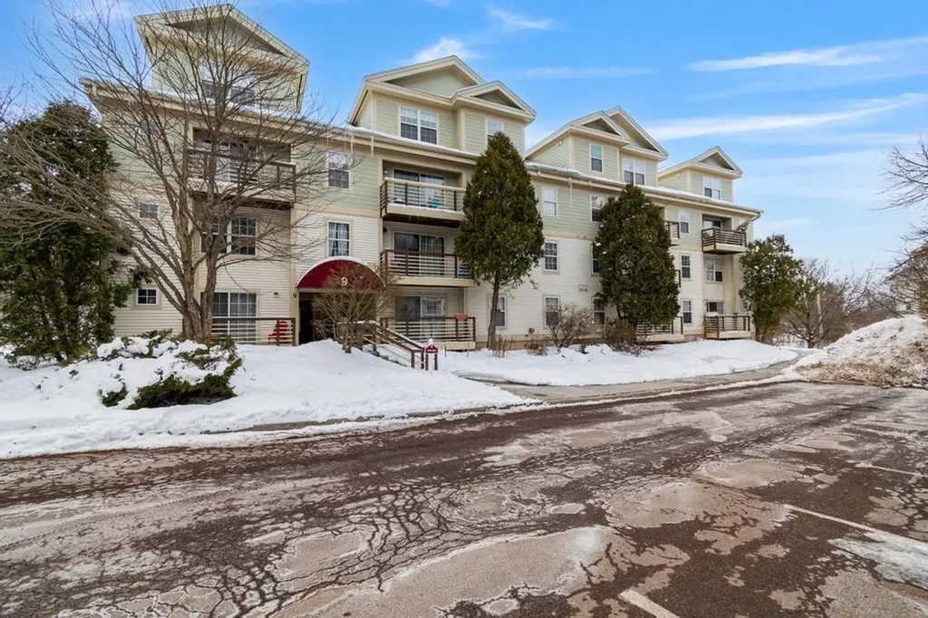 382 Hildred Drive Burlington VT 05401