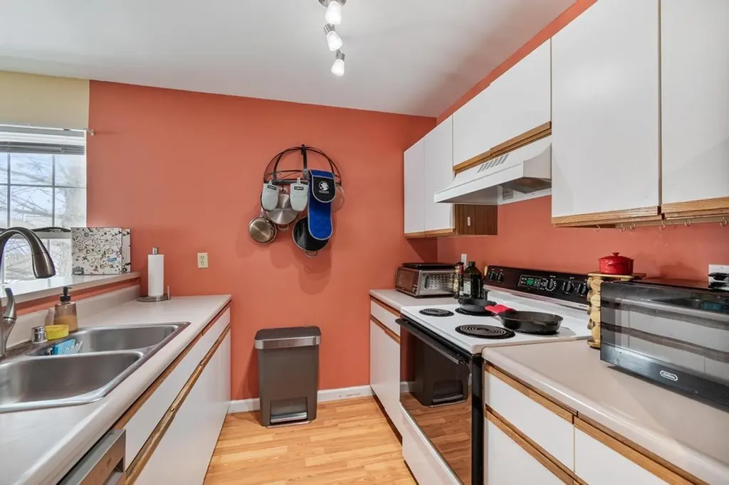 382 Hildred Drive Burlington VT 05401