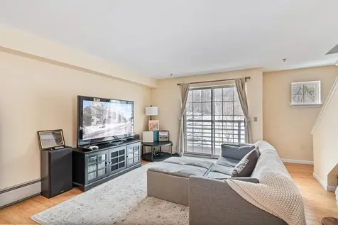 382 Hildred Drive Burlington VT 05401