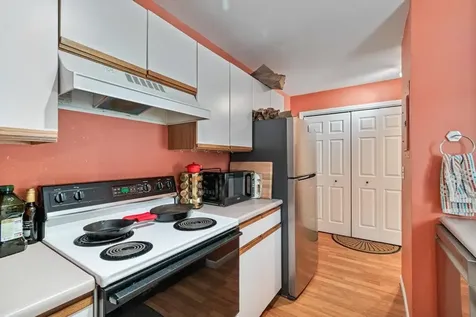 382 Hildred Drive Burlington VT 05401