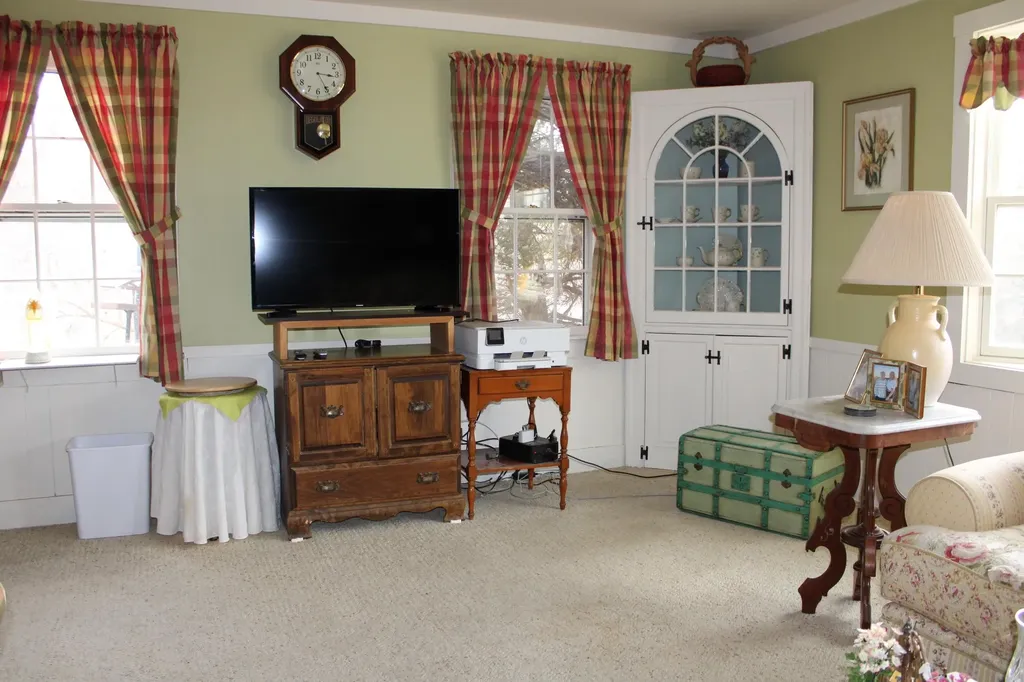 242 Clarendon Road Wallingford VT 05773