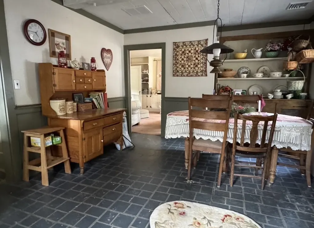 242 Clarendon Road Wallingford VT 05773