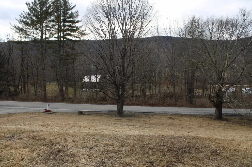 242 Clarendon Road Wallingford VT 05773