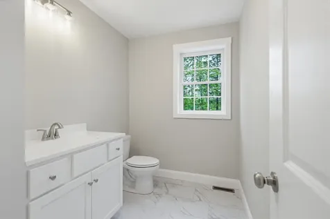 1 Blaisdell Court Raymond NH 03077