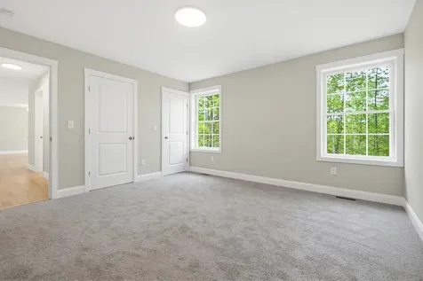 1 Blaisdell Court Raymond NH 03077