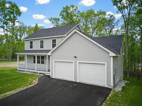 1 Blaisdell Court Raymond NH 03077