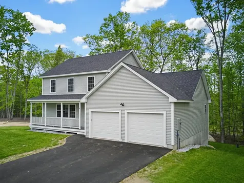 1 Blaisdell Court Raymond NH 03077