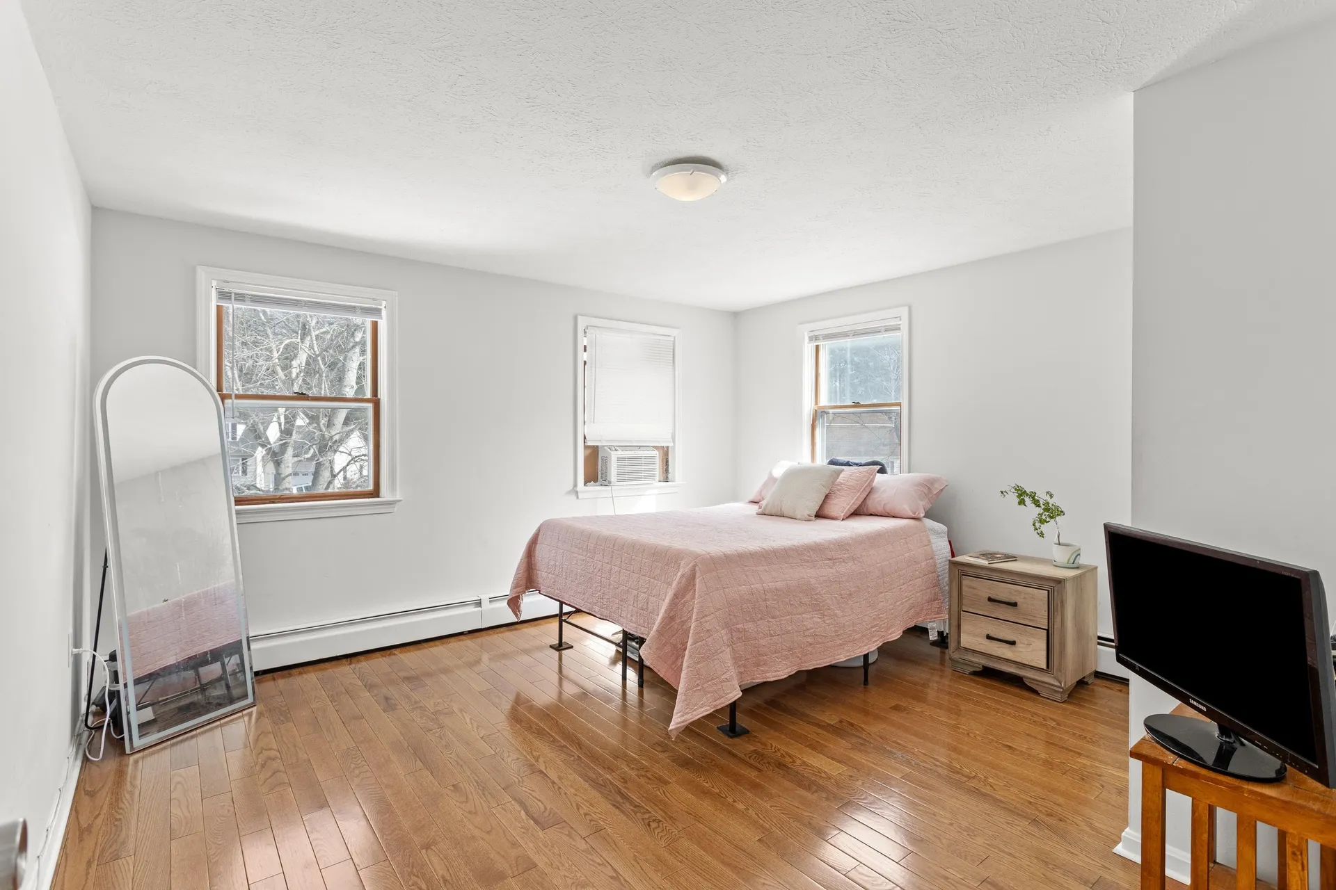 83 NE Village Road Concord NH 03301