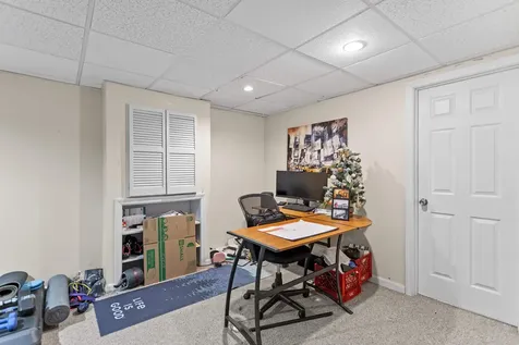 83 NE Village Road Concord NH 03301