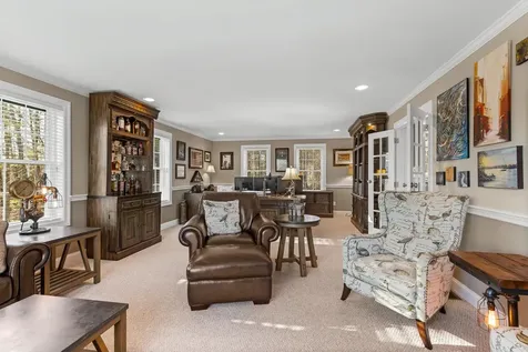 10 Heron Way Stratham NH 03885