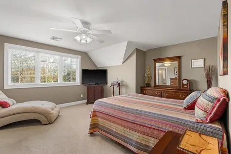 10 Heron Way Stratham NH 03885