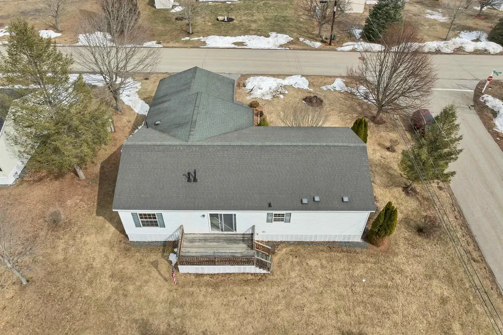 20 Timberline Drive Tilton NH 03276