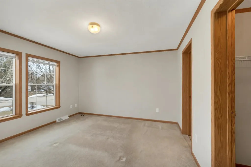 20 Timberline Drive Tilton NH 03276