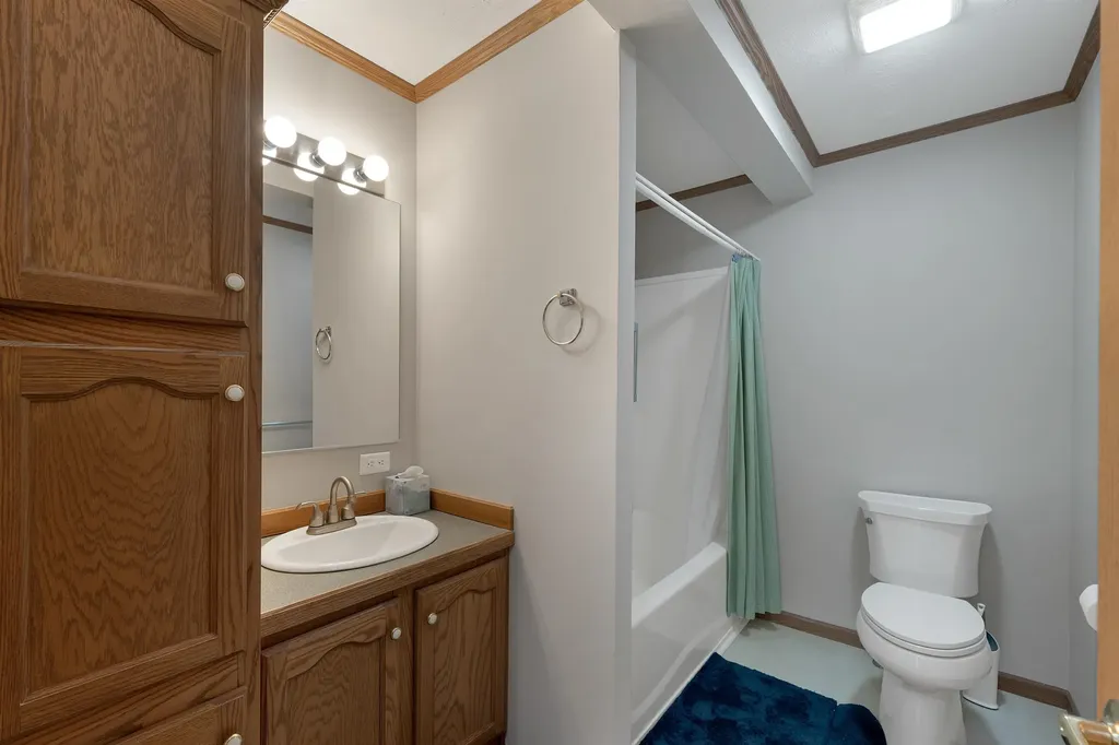 20 Timberline Drive Tilton NH 03276