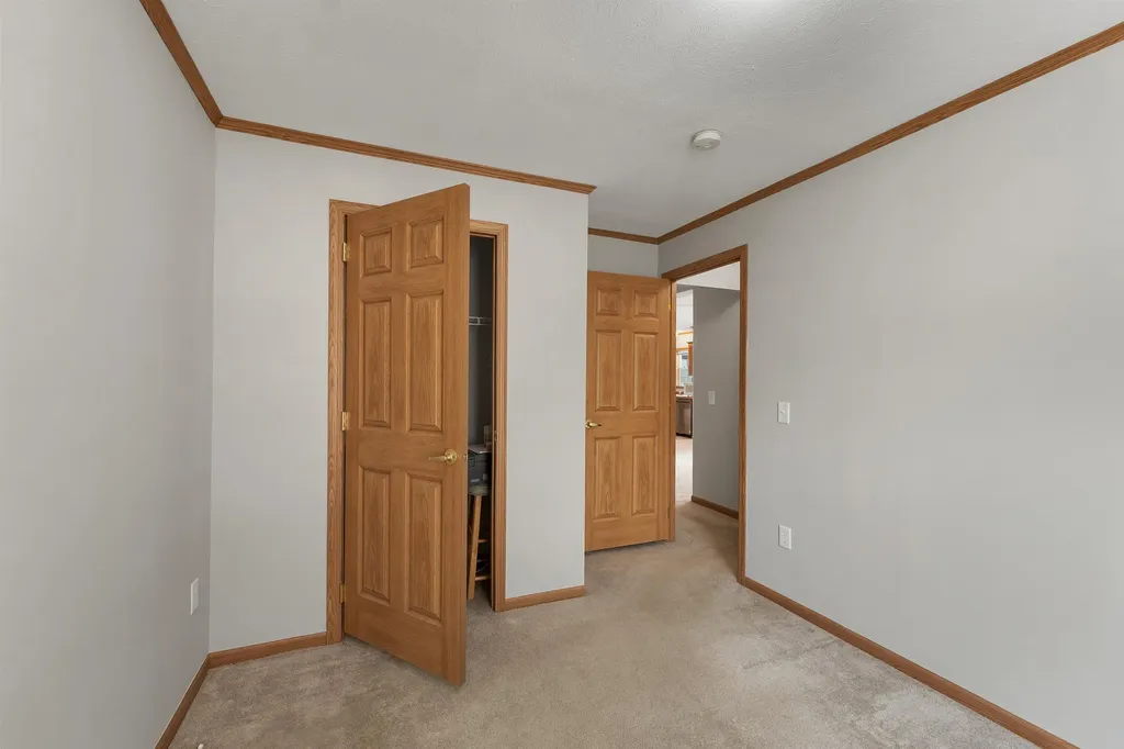 20 Timberline Drive Tilton NH 03276