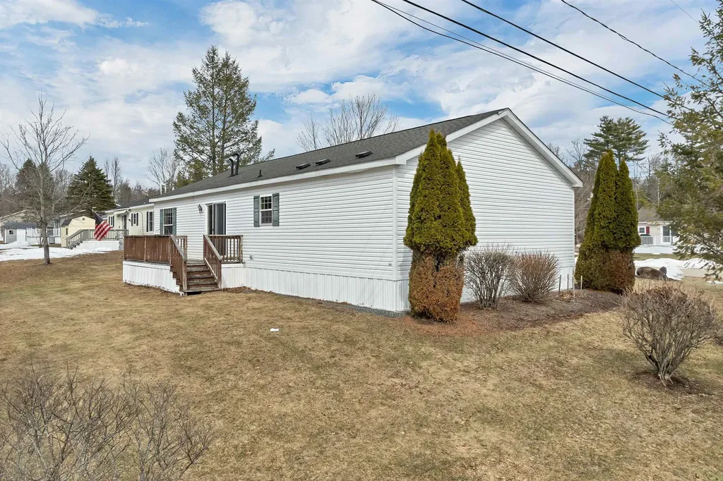 20 Timberline Drive Tilton NH 03276