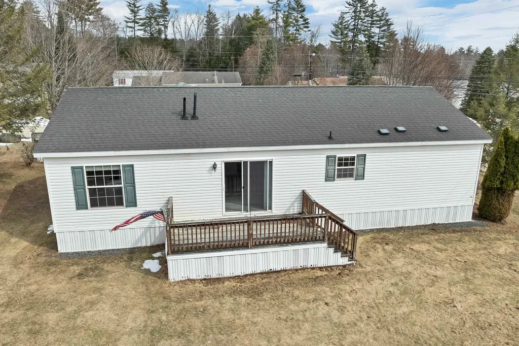 20 Timberline Drive Tilton NH 03276