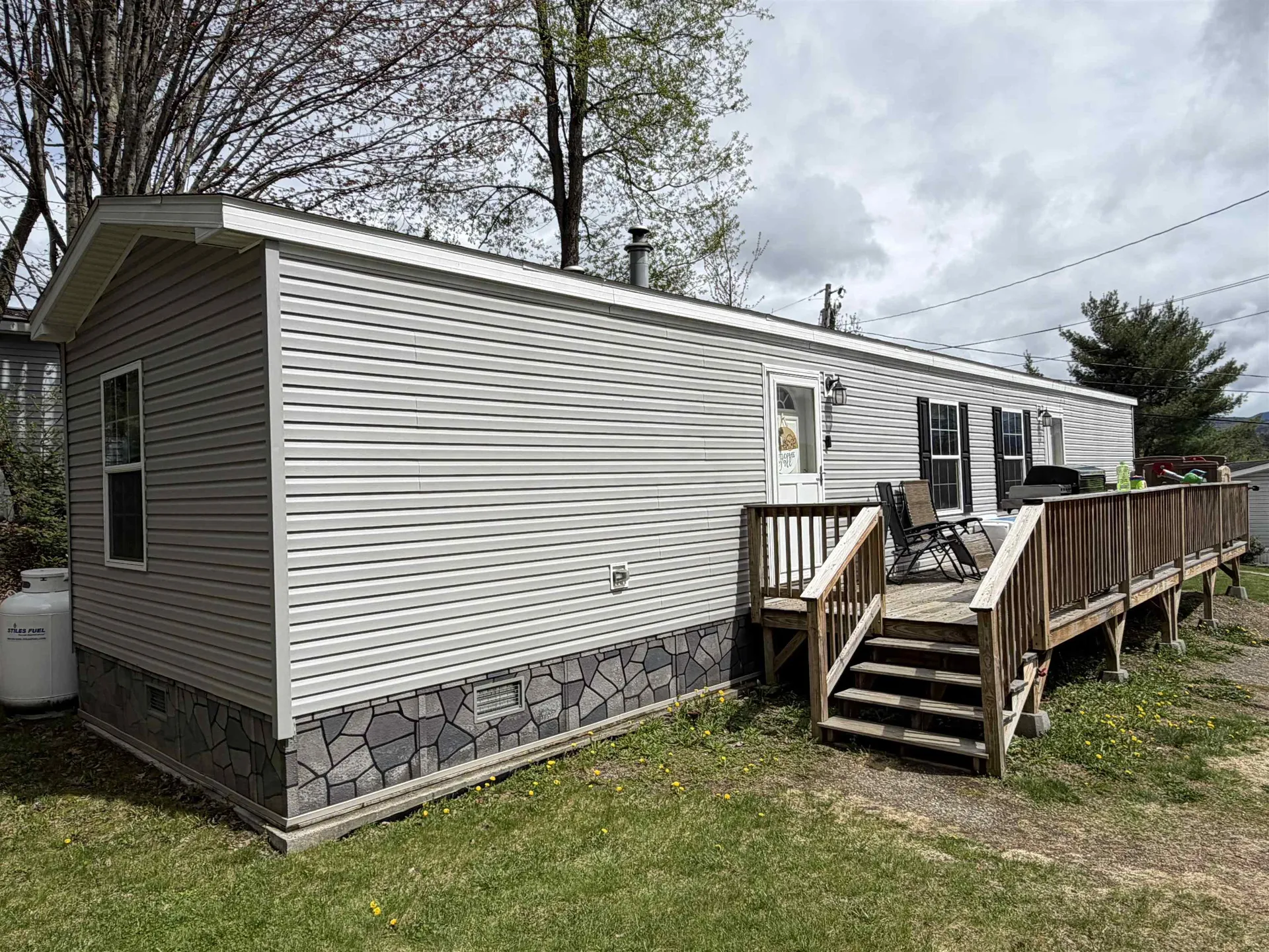 14 Hilltop Manor Mobile Home Park Littleton NH 03561