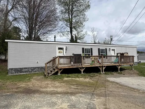 14 Hilltop Manor Mobile Home Park Littleton NH 03561