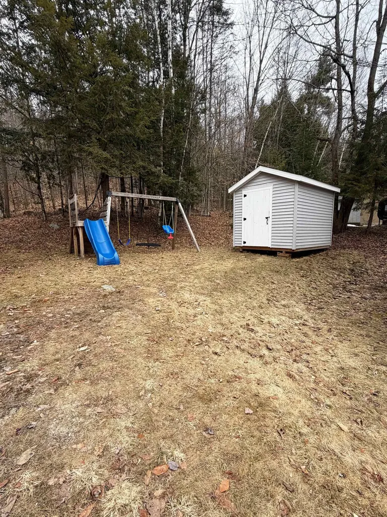 14 Hilltop Manor Mobile Home Park Littleton NH 03561