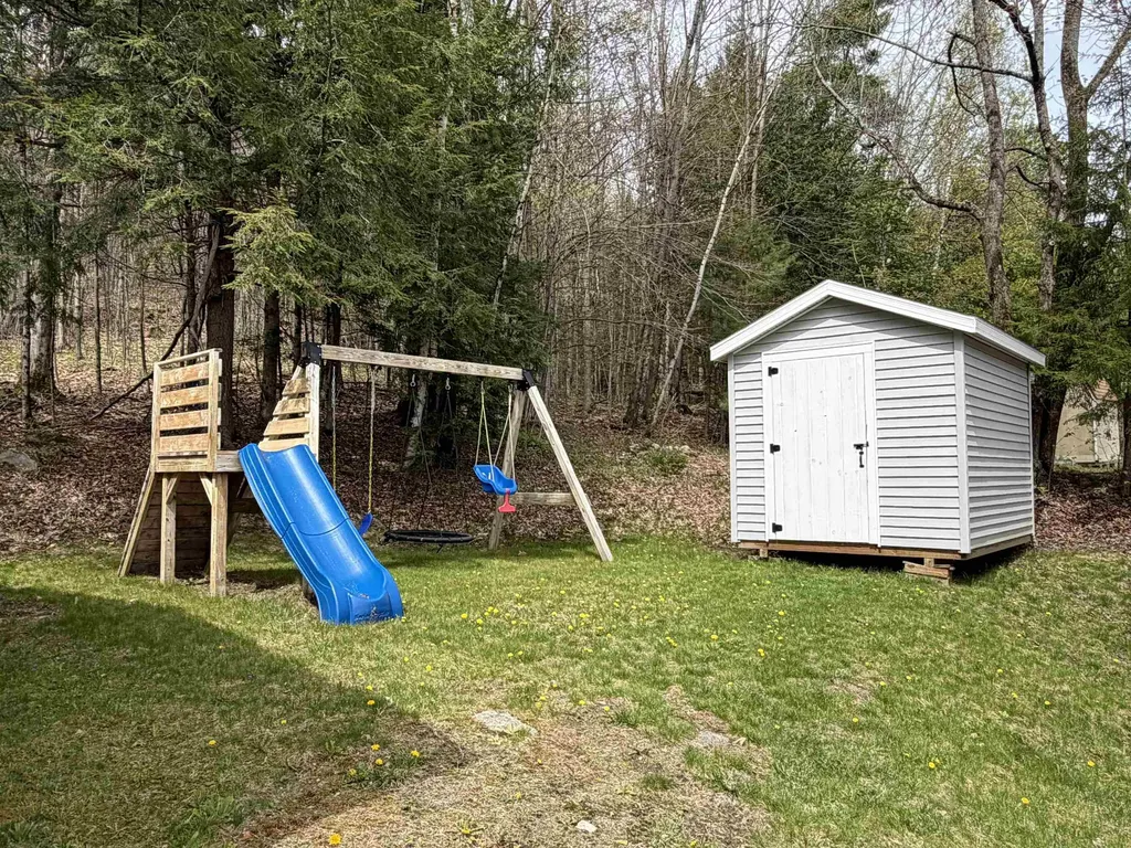 14 Hilltop Manor Mobile Home Park Littleton NH 03561