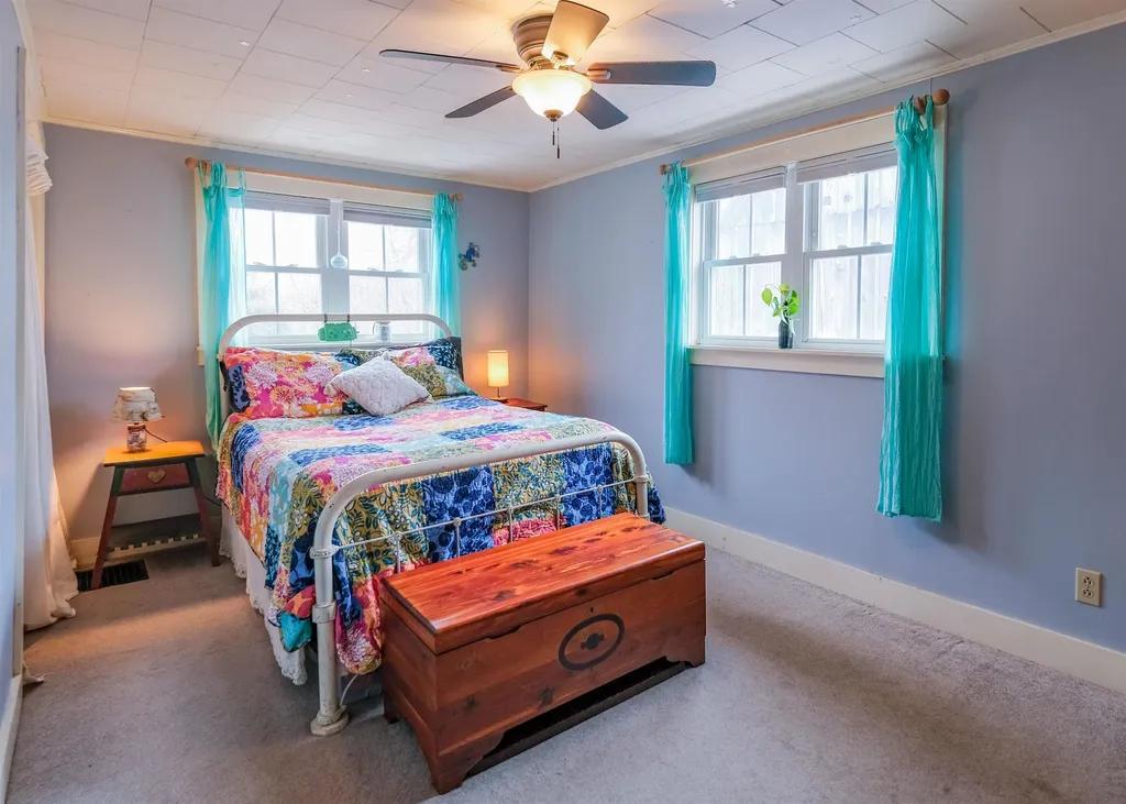 335 North Street Chester VT 05143