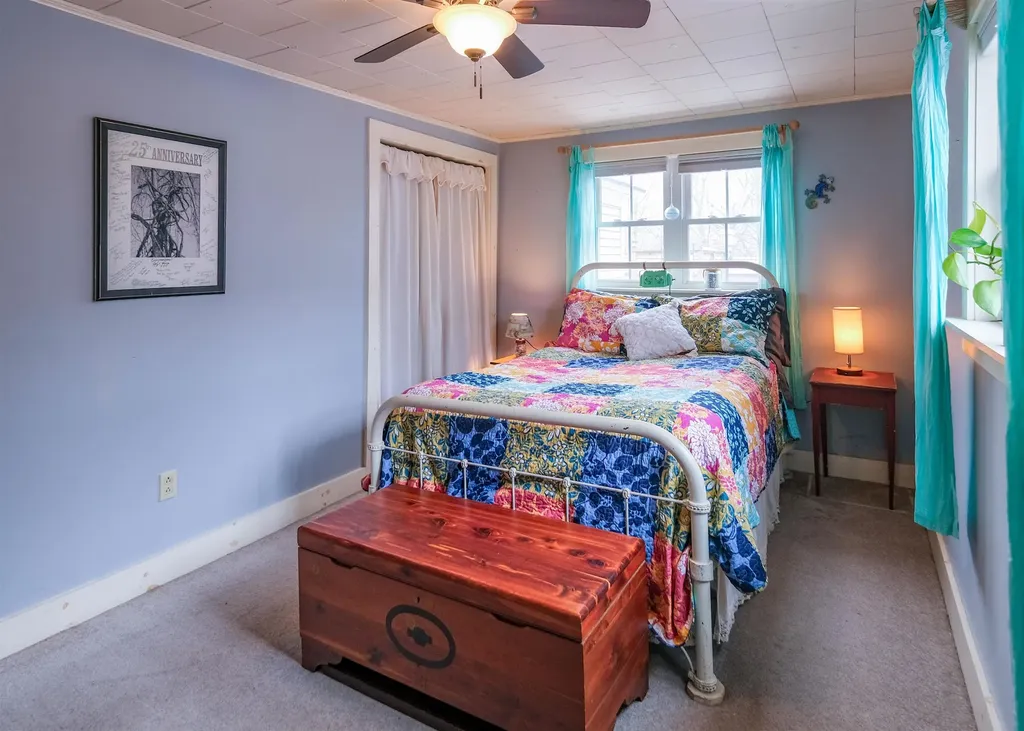 335 North Street Chester VT 05143